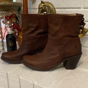 🌺  FRYE   BOOTS  (Carmen)🌺 💃